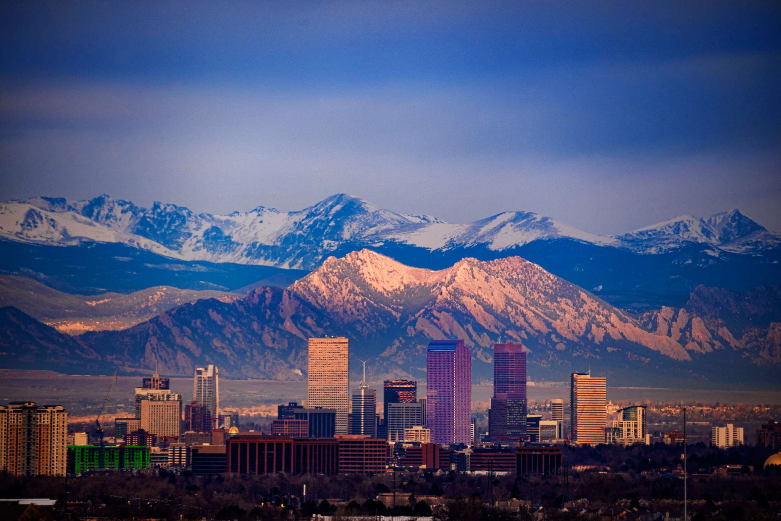 bare trees in next to a lake overlooking Denver, CO_best corporate retreat destinations_flok